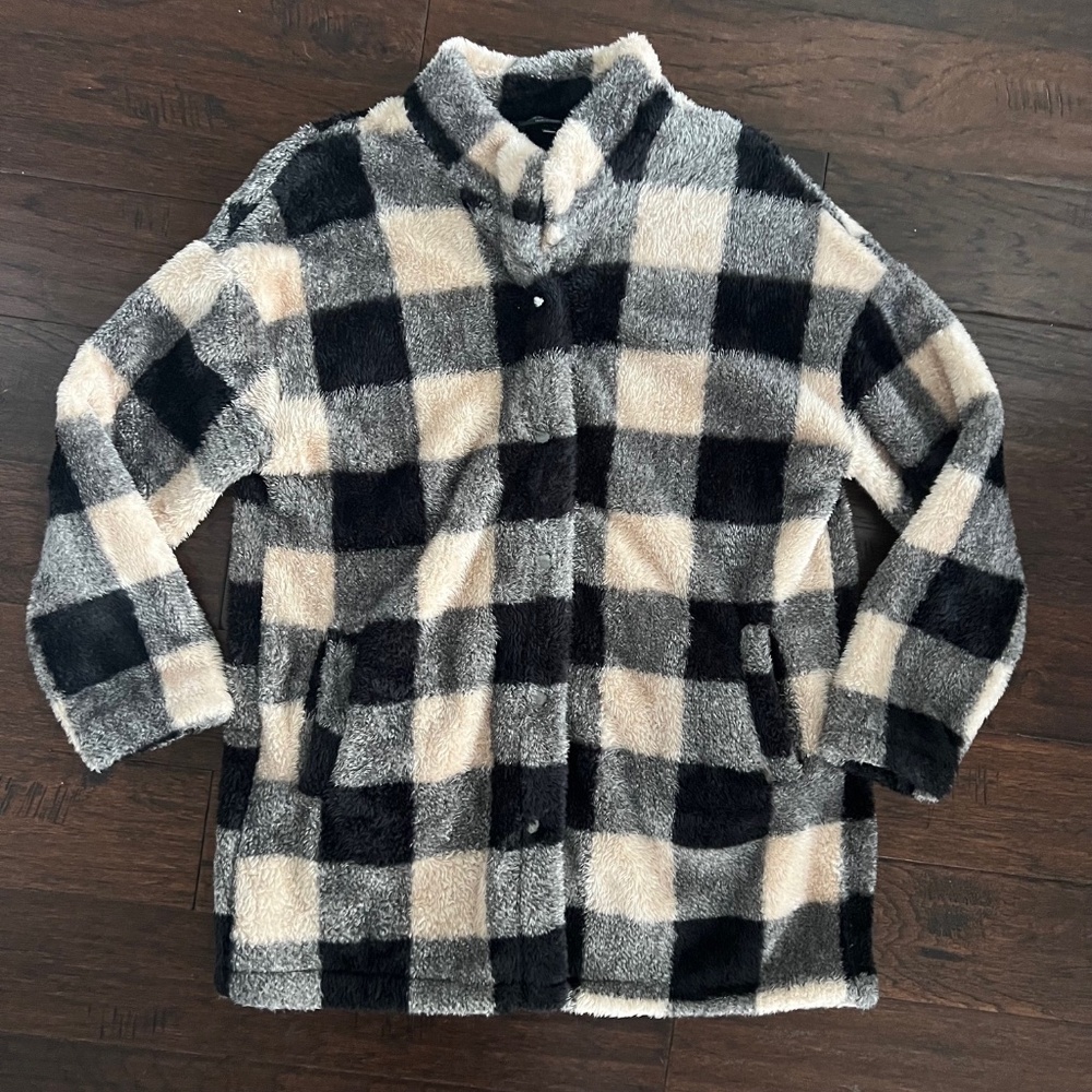 Buffalo Plaid Pattern Dual Pocket Drop Shoulder Flannel Coat Size XL